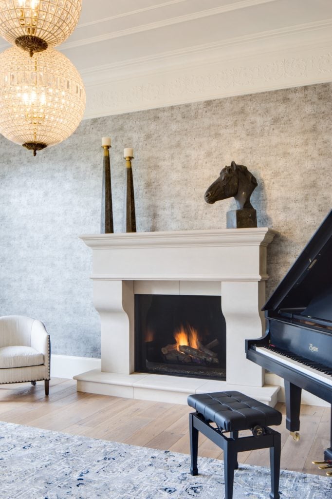 The Fireplace Mantel How To Make It Chic And Modern