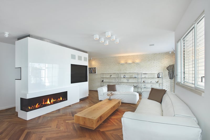 Ortal-BLOG-Talking-Points-for-Designers-Upgrading-Clients-with-a-Luxury-Fireplace